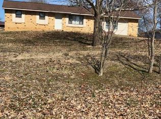 17133 Timberline Dr, Dexter, MO 63841