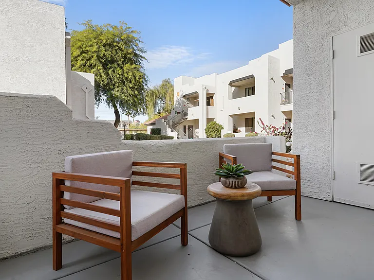 The Residences at Palm Valley Apartments — Photo 60