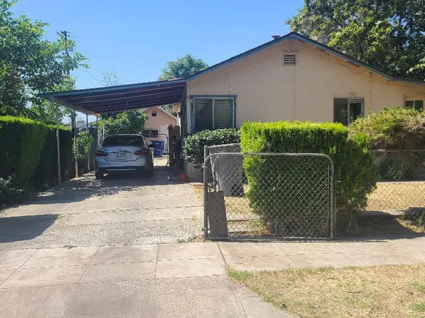 4712 E Montecito Ave, Fresno, CA 93702