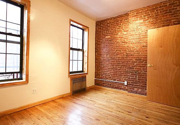 2nd image of 891 Bergen St APT 2R