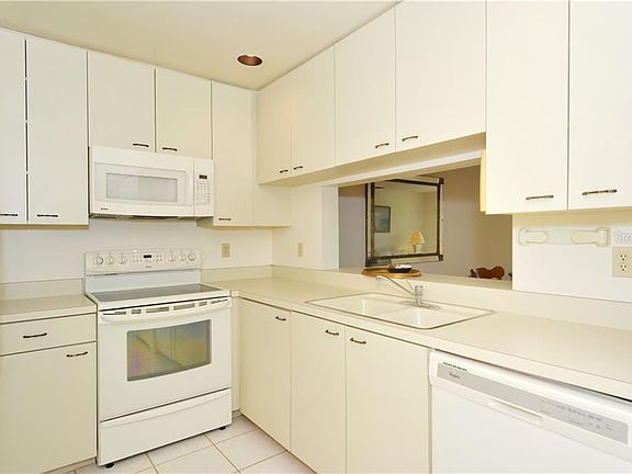 5th image of 3050 Ringwood Mdw #26