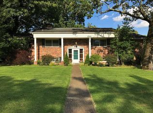2130 Sunset Dr, Poplar Bluff, MO 63901
