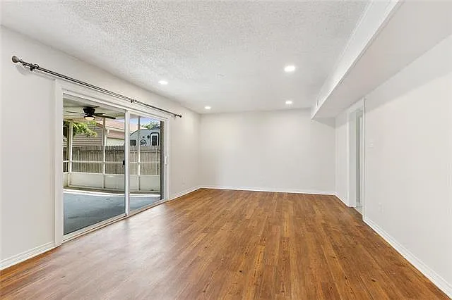 64 Osborne Ave — Photo 6