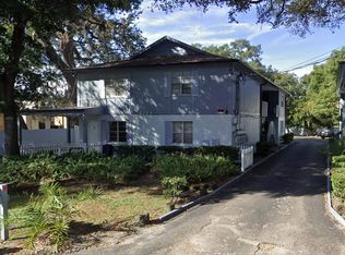 9208 N Connechusett Rd APT D, Tampa, FL 33617