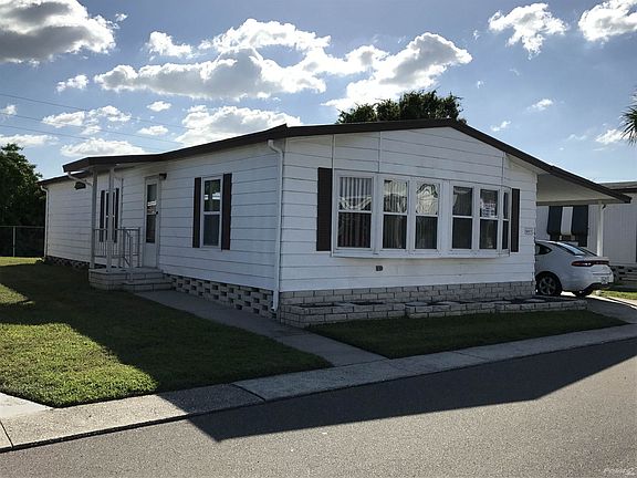 Front of home - side view