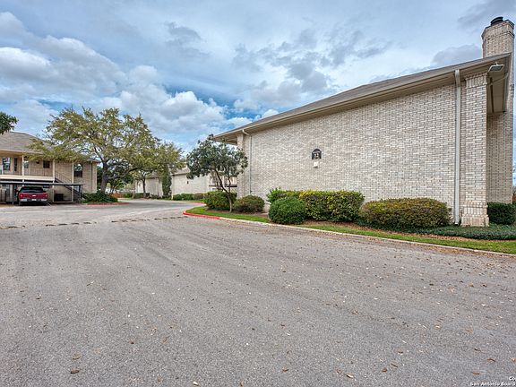 3rd image of 2611 EISENHAUER RD #1204-L