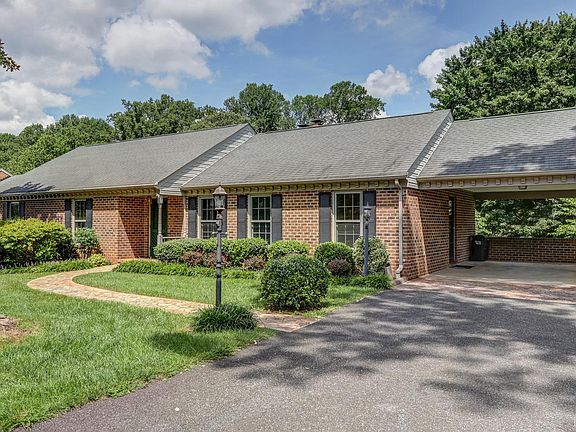 3rd image of 129 Lafayette Pl Lot 31