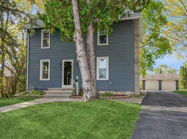 215 North Walnut STREET, Mayville, WI 53050