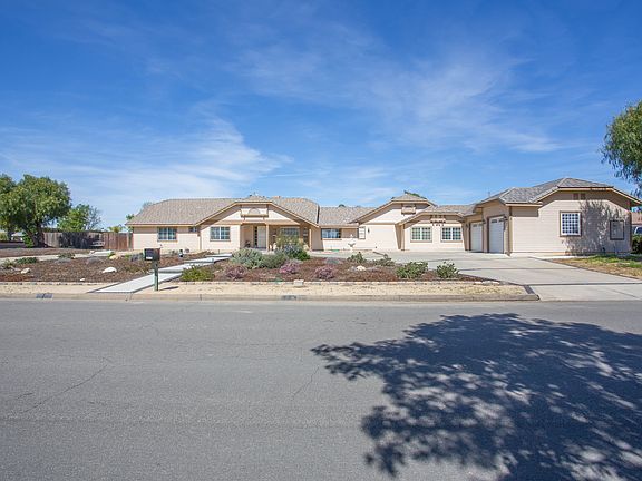 3rd image of 28778 Capano Bay Ct