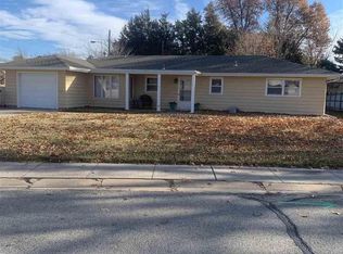 101 Eastmoor Dr, McPherson, KS 67460