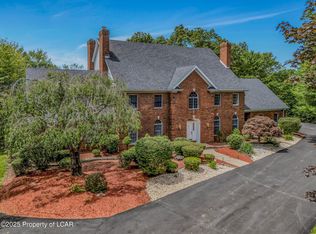 383 S Main Rd, Mountain Top, PA 18707