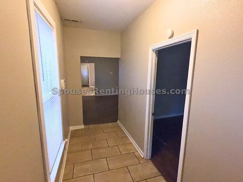 2 bed, 2.0 bath, $1,125 — Photo 2