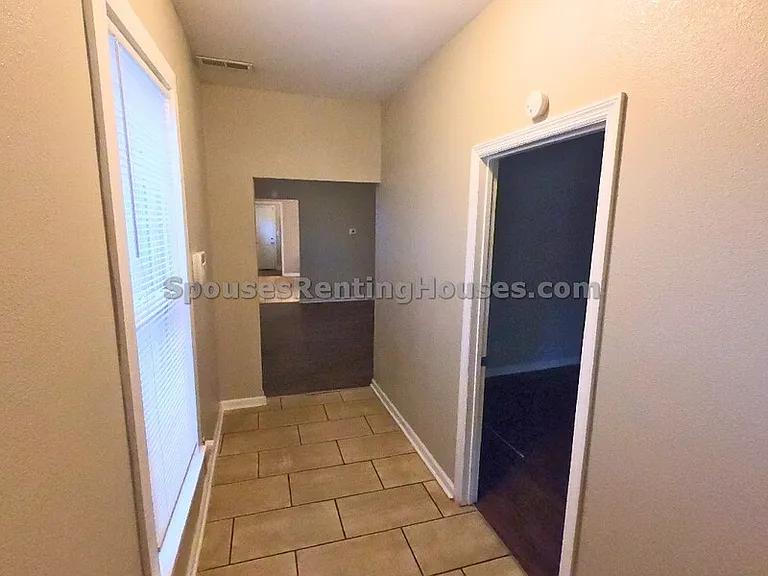 2722 Doctor Andrew J Brown Ave — Photo 2
