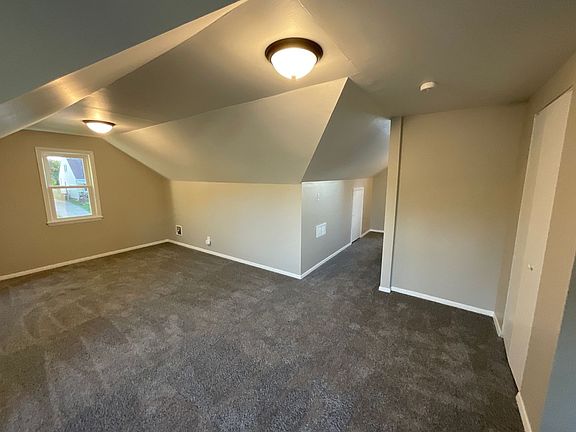 5th image of 5418 Charles Ave