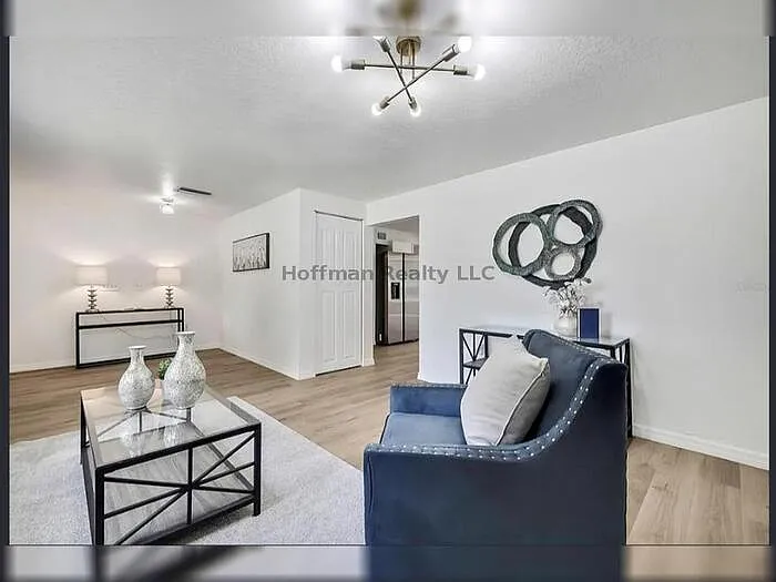 19003 Cedar Ln — Photo 6