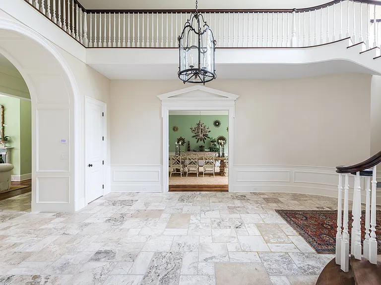 306 Old Stone Hwy — Photo 3