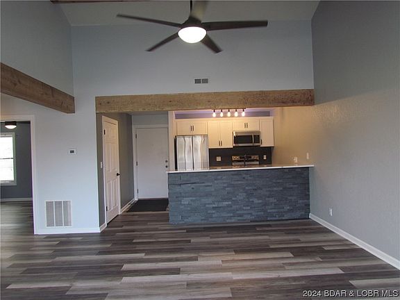 4th image of 840 Indian Pointe #144
