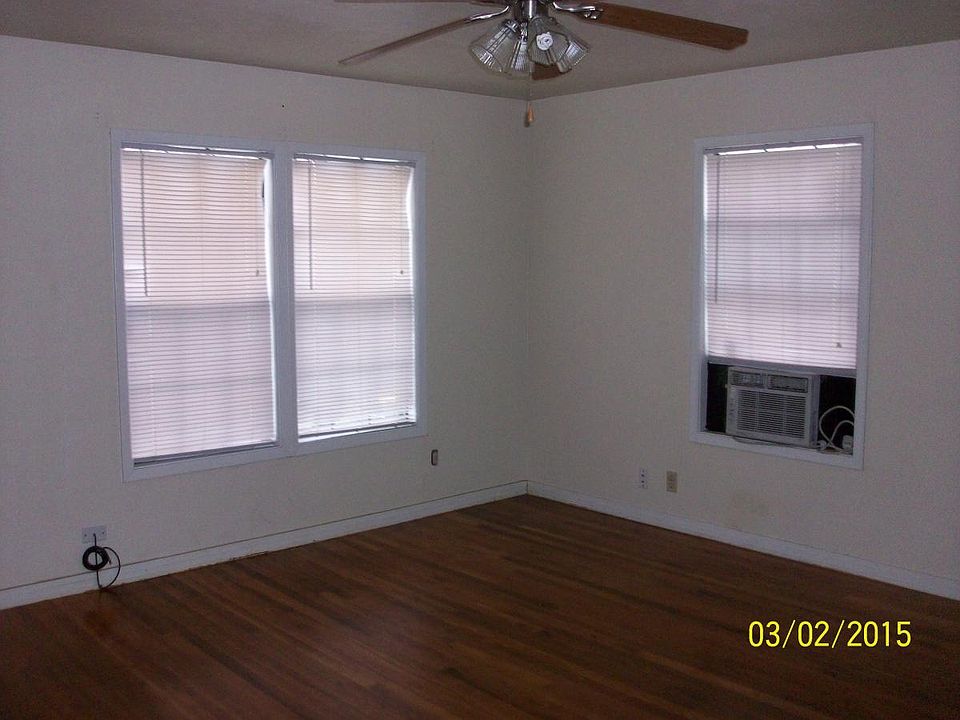 1st image of 1524 Pleasant Dr