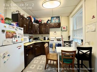 834 S Miller St APT 2, Chicago, IL 60607