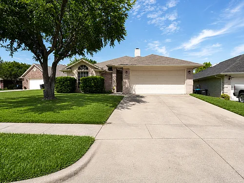 4857 Eagle Trace Dr Photo 1