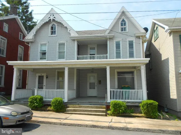 160-162 W North St, Waynesboro, PA 17268