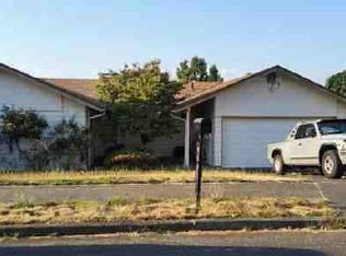 13915 NE Fremont Ct, Portland, OR 97230