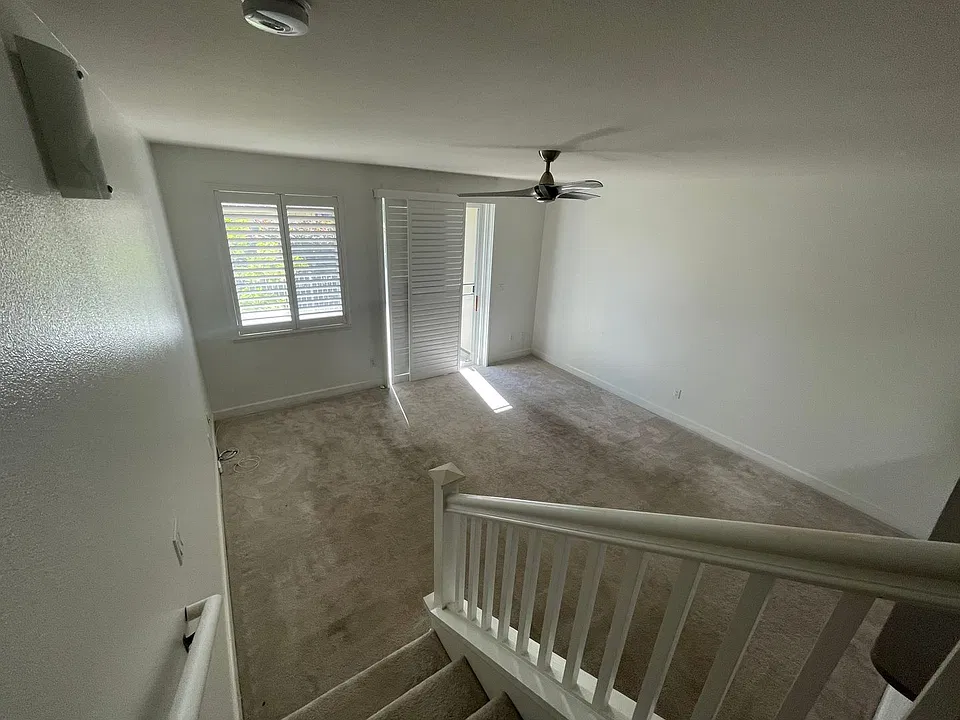 92-1504 Aliinui Dr #703