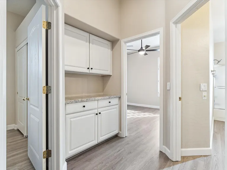 5222 E Danbury Rd — Photo 22