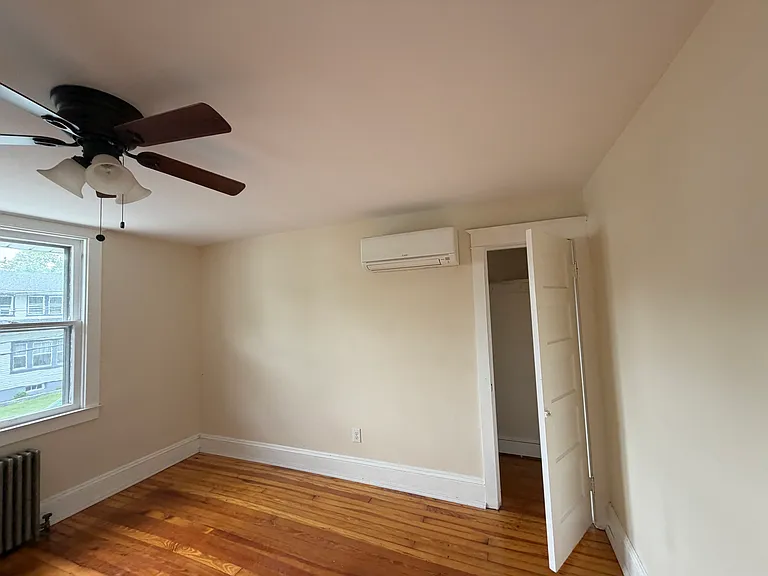 58 Berks St — Photo 18