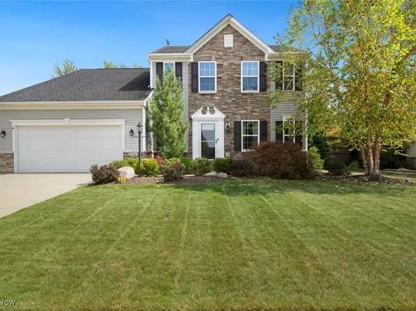 8708 Mavis Trl, Streetsboro, OH 44241