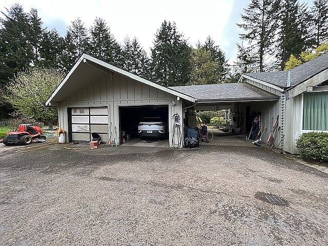 Garage and breezeway
