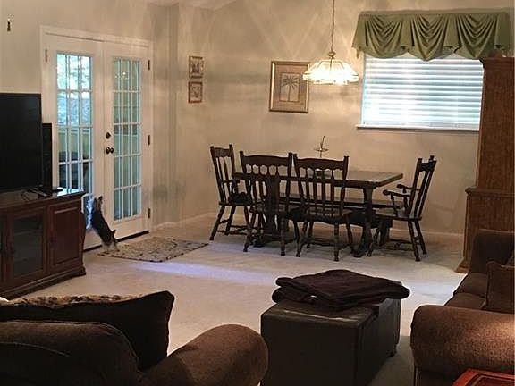5th image of 6712 Knollwood Cir