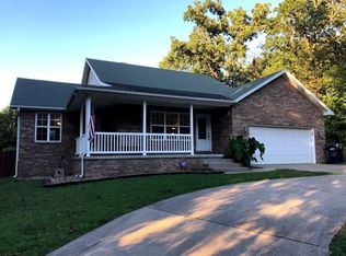 710 Wayne Ave, Neosho, MO 64850