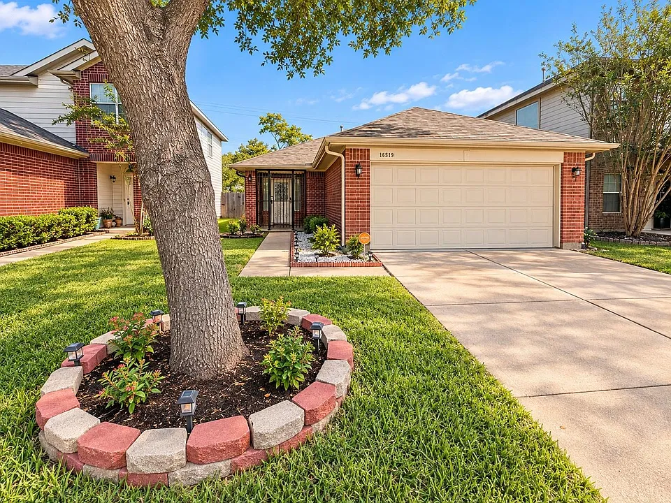 15519 Hinsdale Springs Ln