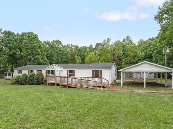 82 Tabscott Rd, Kents Store, VA 23084