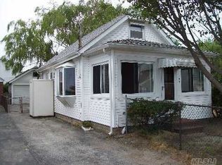 166 West Blvd, East Rockaway, NY 11518
