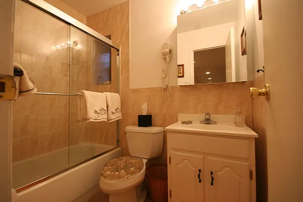 Rented by HH Realty | media 14