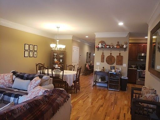 5th image of 100 Phoenix Blvd NW
