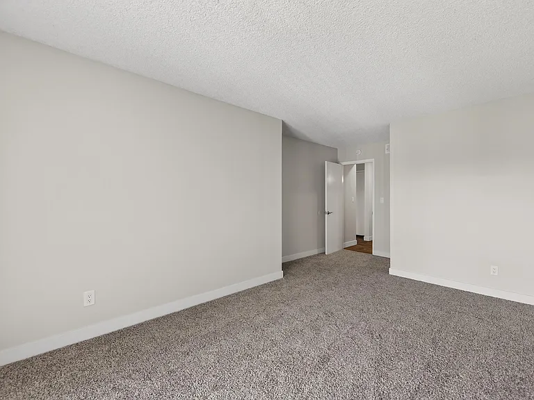 Prado Apartments — Photo 49