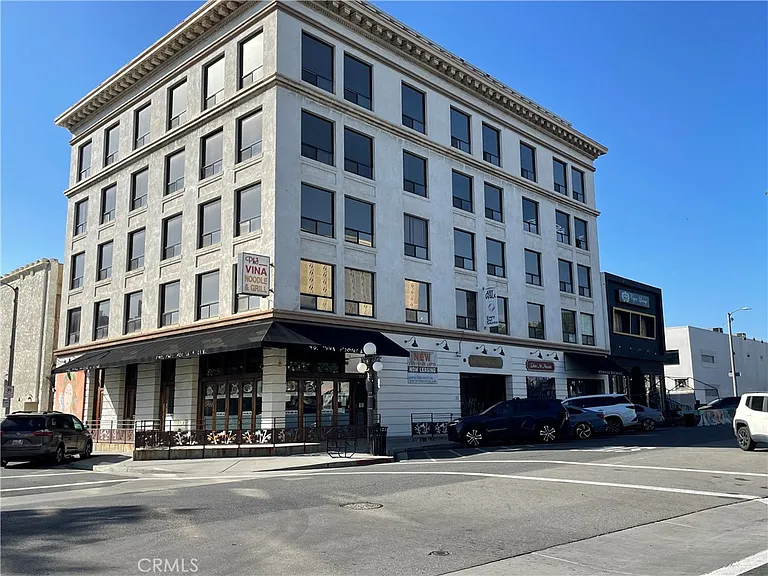 101 W Mission Blvd #305 — Photo 30