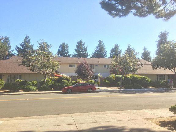 4th image of 1055 W Washington Ave #97ufbg59r