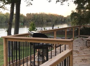 6280 Park Ridge Rd, Loves Park, IL 61111