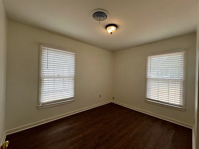 4300 McCutchen Ave — Photo 14