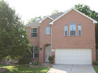 902 Dogwood Dr, Garland, TX 75040