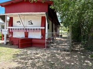 814 Palm St, Jourdanton, TX 78026