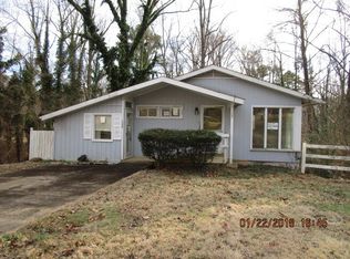 726 Druid Ln, Martinsville, VA 24112