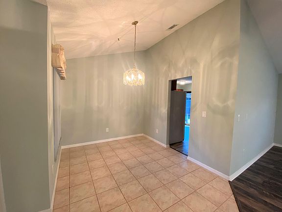 5th image of 1739 Atrium Dr