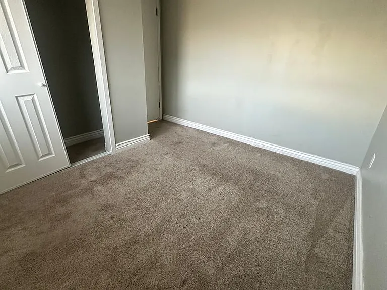 1416 W Harris Ave — Photo 22