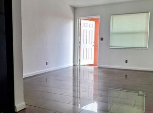 2417 N 19th Ave #1/2, Hollywood, FL 33020