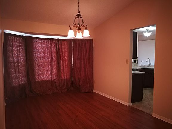4th image of 1094 Meller Way